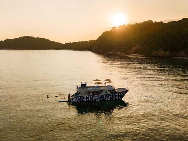 Pic - Phi Phi + Maya + Maiton 3 - Love Andaman - Best Phuket Travel