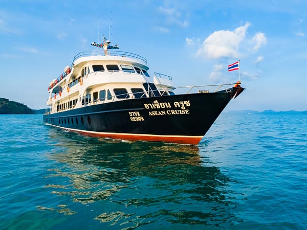 Pic - Boat - Phi Phi Cruisers - Best Phuket Travel (12)