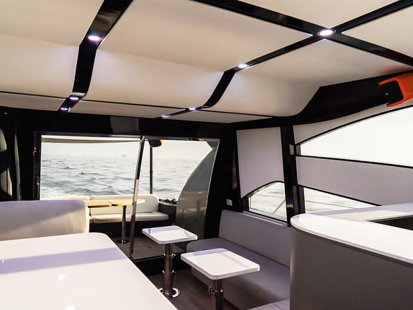 Pic - INSIDE LOOK OUT - Hype Yacht Join Trip - Best Phuket Travel