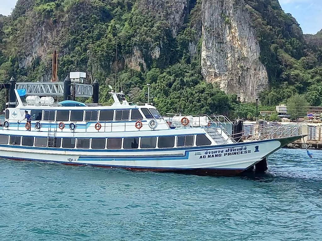 Ferry - Ao Nang Travel - Best Phuket Travel (2)