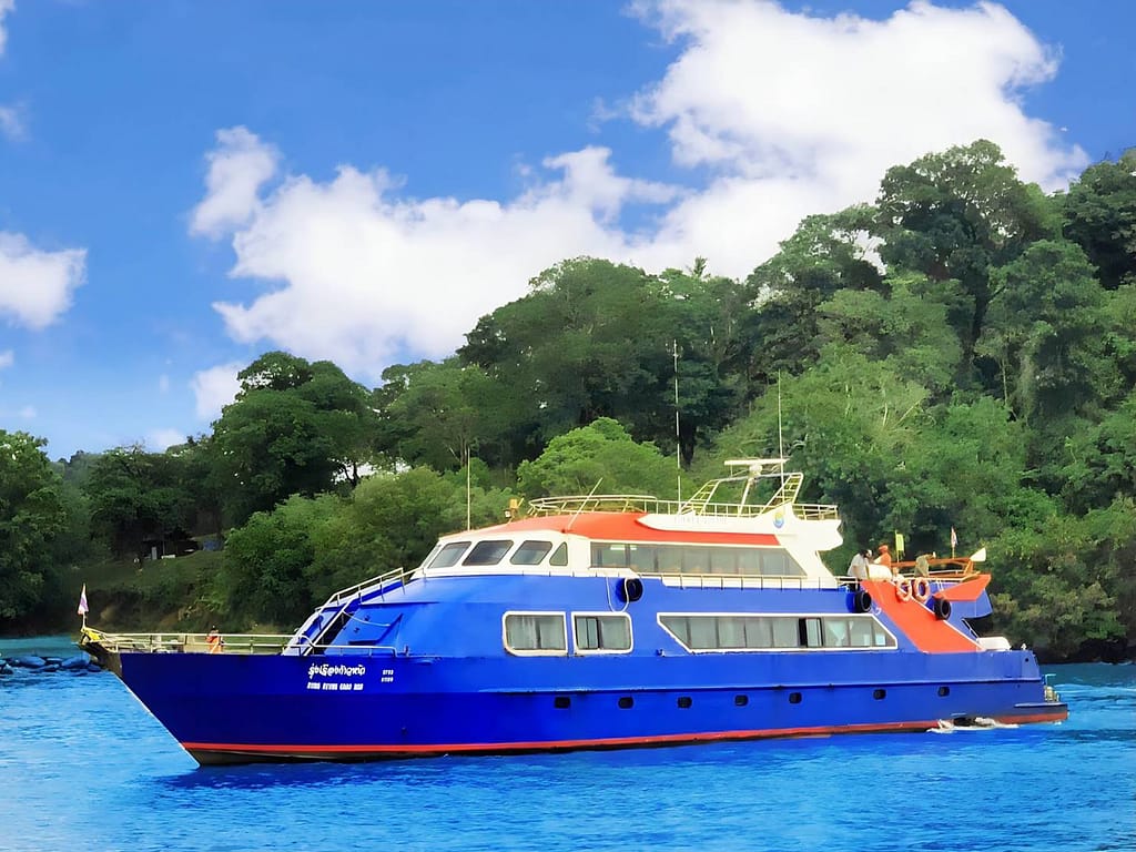 Boat - Chureang - Best Phuket Travel