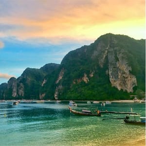 Arisa - Phi Phi Sunset - Best Phuket Travel (2)