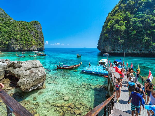 Maya Bay 2 - SAWANU - Best Phuket Travel