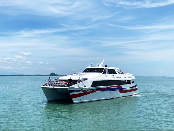 Boat - Lomprayah - Best Phuket Travel 2