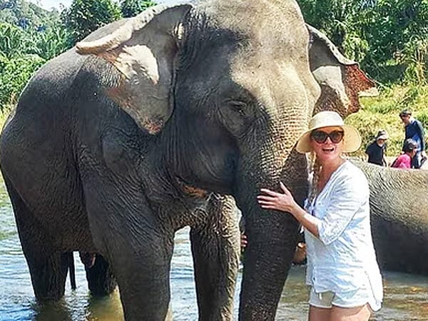 Elephant Bathing 3 - Khaosok Discovery - Best Phuket Travel