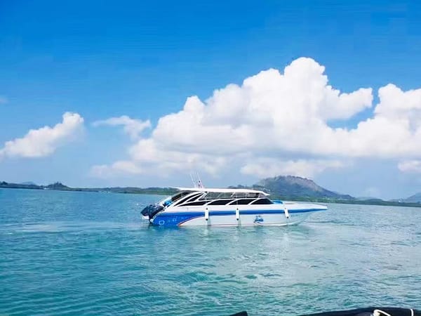 See Sea Sky - 3 Khai (5) - Best Phuket Travel