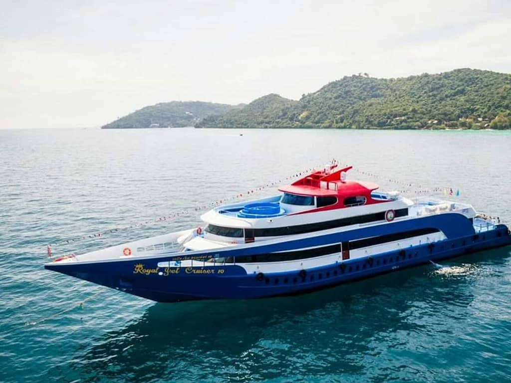 Pic - Ferry - Andaman Wave - Best Phuket Travel 2