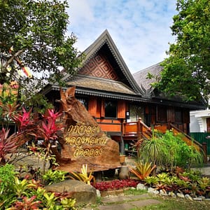 Pic - City Tour - Chalong Temple - Chummy - Best Phuket Travel