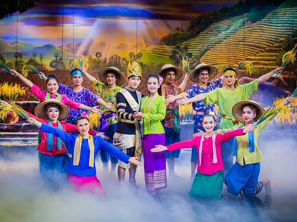 Pic - Phuket Fantasea - Show - Best Phuket Travel (4)