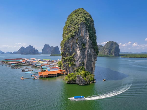 Pic - James Bond 4 - SAWANU - Best Phuket Travel