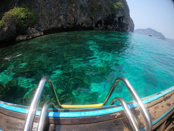 Pic - One Day Trip - Phi Phi Cruiser - Best Phuket Travel (4)