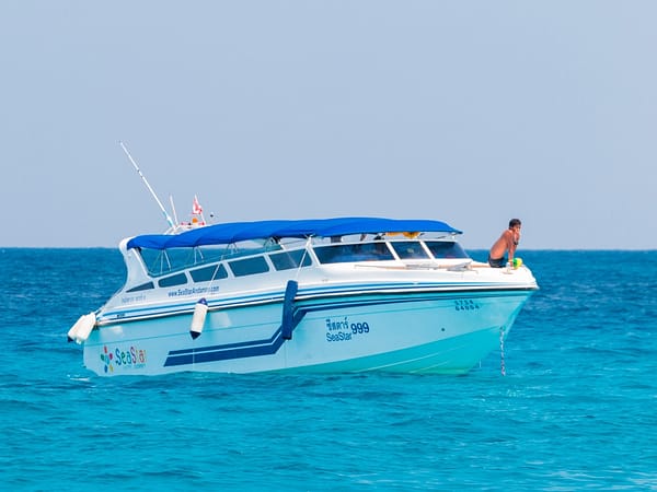 Pic - Sea Star - Boat - 3 Engines - Best Phuket Travel