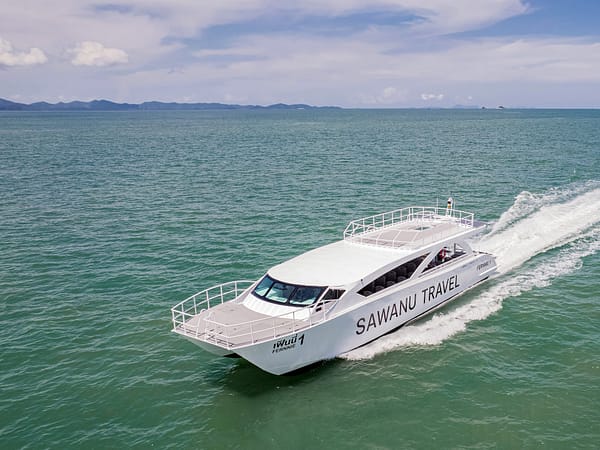 Pic - Catamaran 1 - SAWANU - Best Phuket Travel